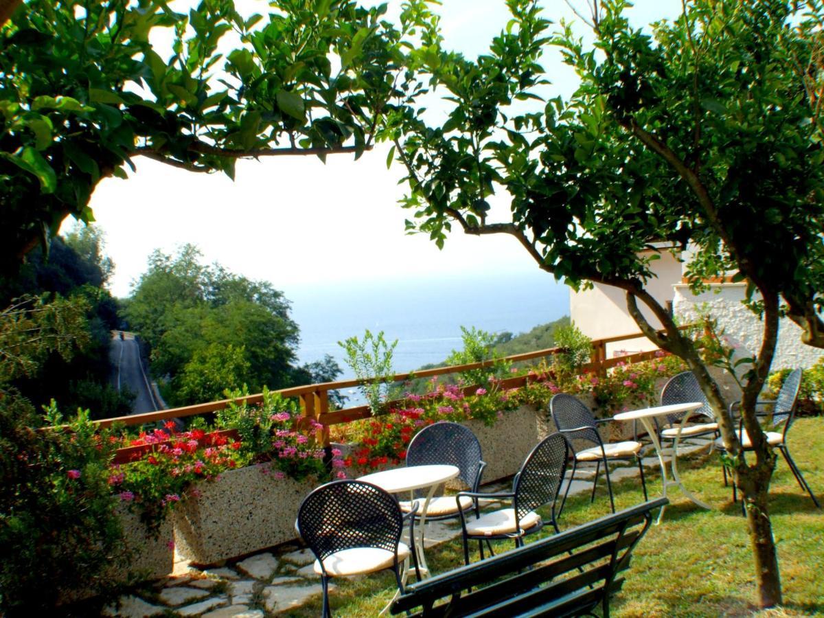 Best Western Hotel La Solara Sorrento Exterior foto