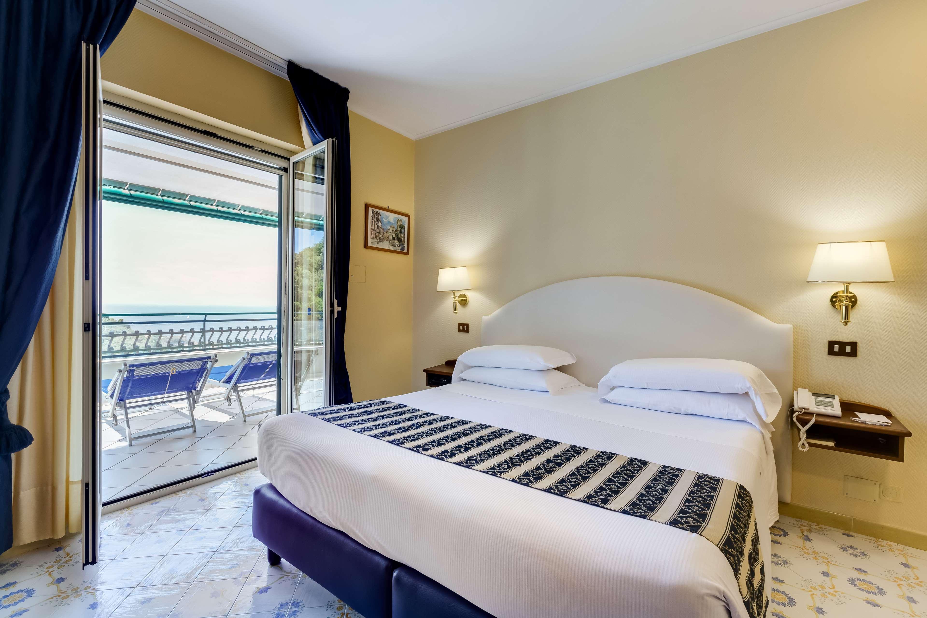 Best Western Hotel La Solara Sorrento Exterior foto