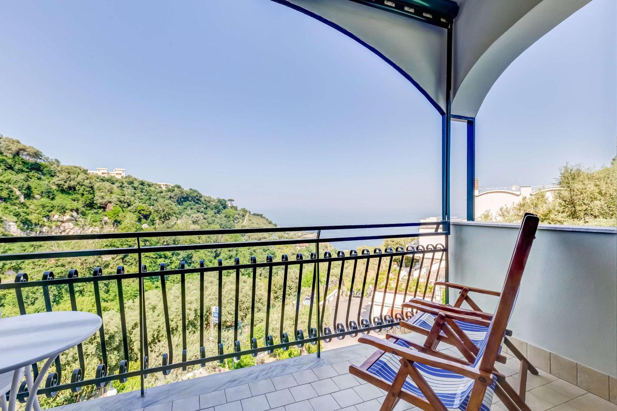 Best Western Hotel La Solara Sorrento Exterior foto