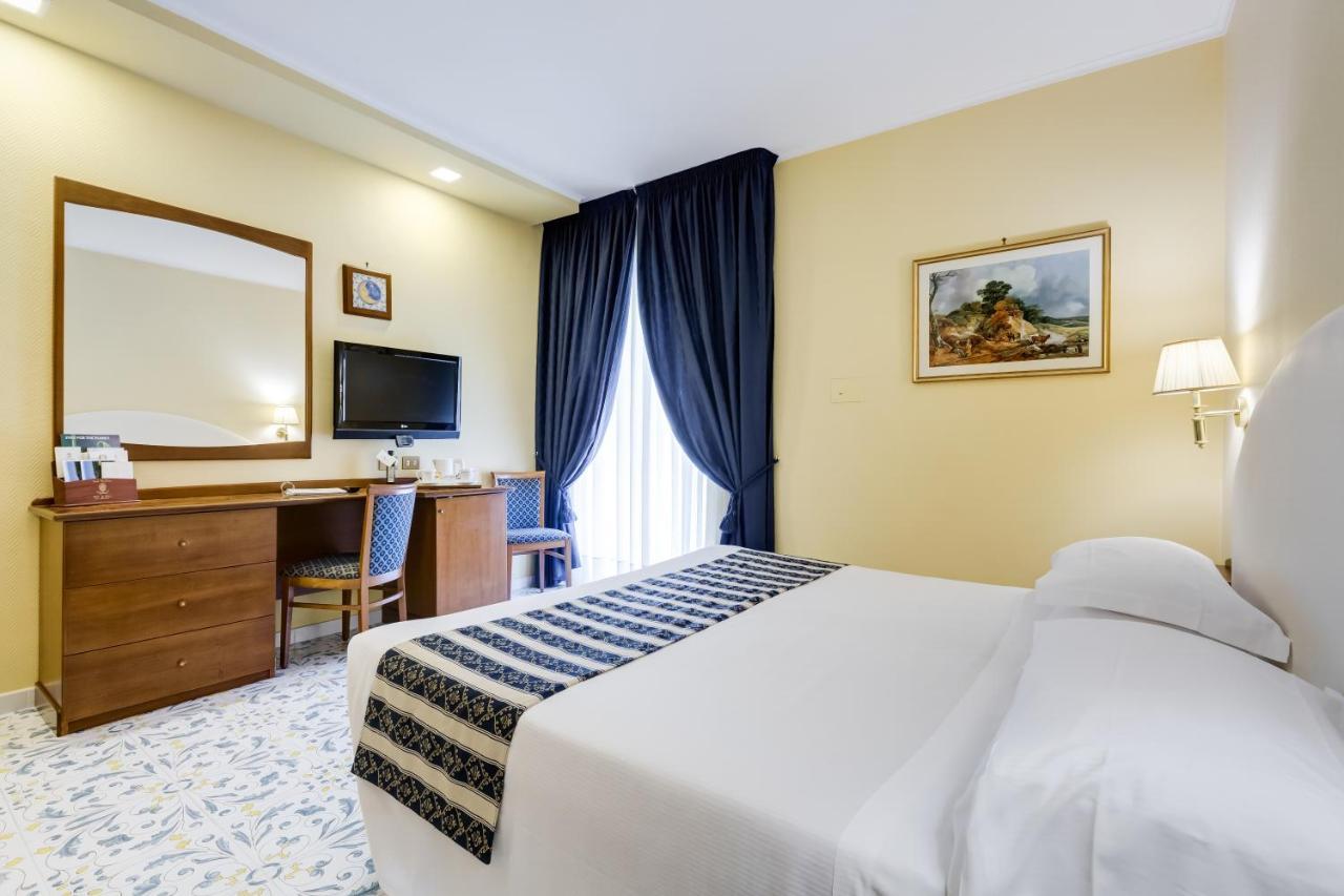 Best Western Hotel La Solara Sorrento Exterior foto